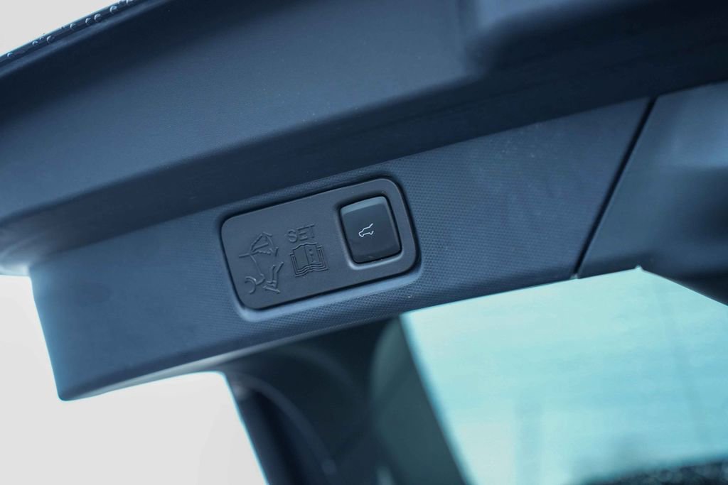 Used 2021 Ford Mustang Mach-E Select w/ Comfort/Appearance Package image 13