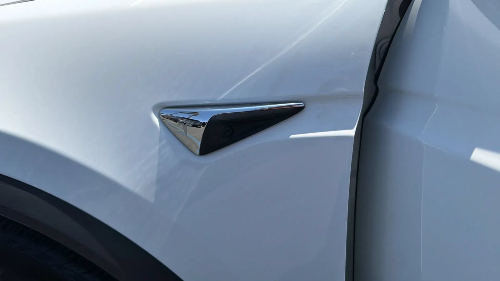 Used 2017 Tesla Model X 75D AWD/4WD image 23