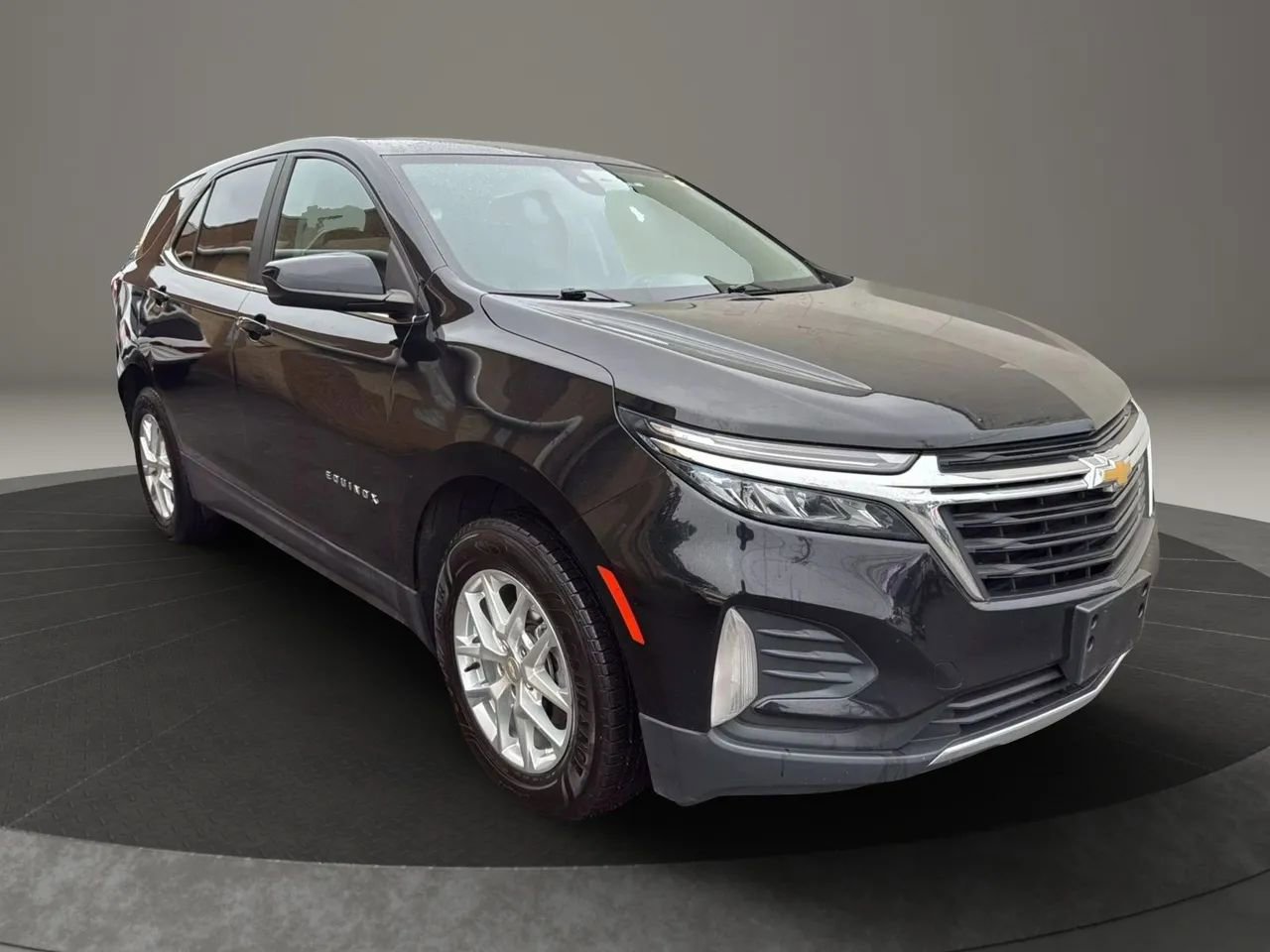 Used 2022 Chevrolet Equinox LT image 3