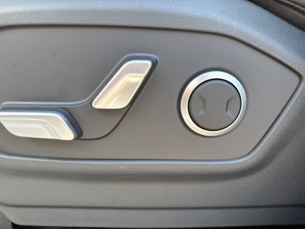 New 2027 Hyundai Santa Fe SEL FWD image 12
