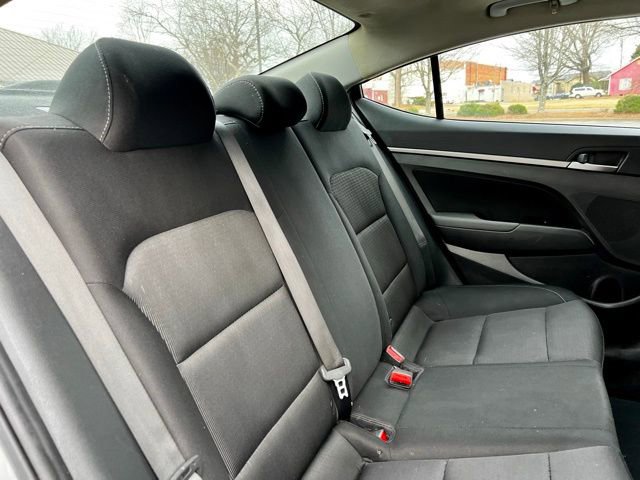 Used 2017 Hyundai Elantra Value Edition w/ Cargo Package image 22