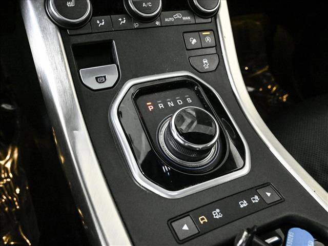 Used 2017 Land Rover Range Rover Evoque SE AWD/4WD image 11