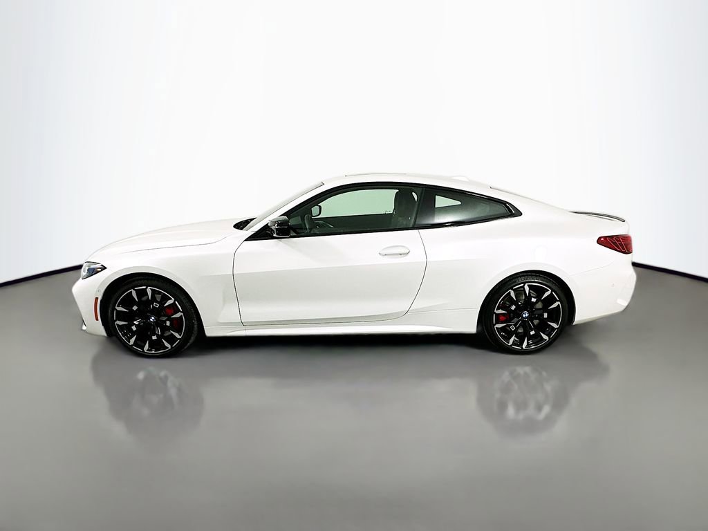 Used 2025 BMW 440i xDrive Coupe w/ Parking Assistance Package image 8