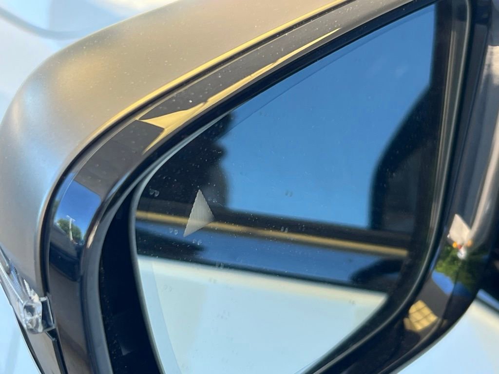 Used 2021 BMW M440i Convertible w/ Premium Package image 27