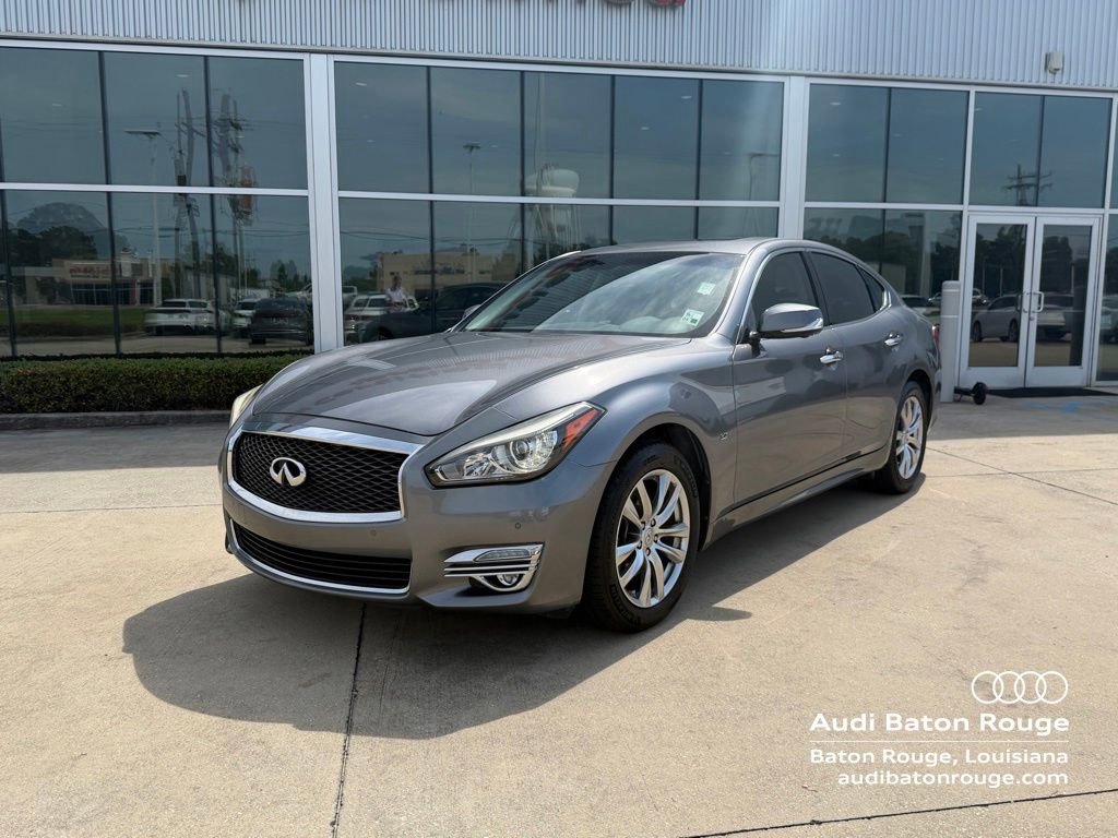 Used 2015 INFINITI Q70 3.7 RWD image 1
