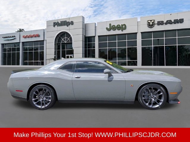 Certified 2023 Dodge Challenger R/T Scat Pack w/ Plus Package RWD image 2