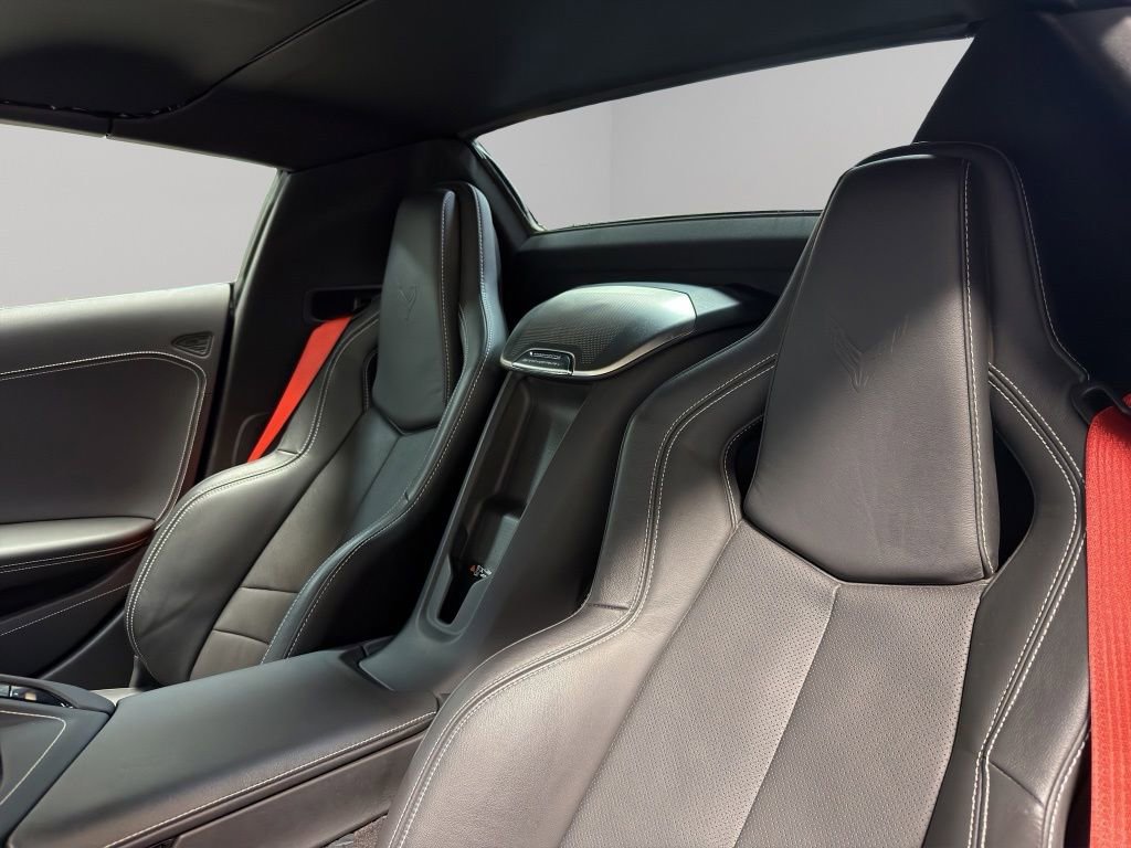 Used 2022 Chevrolet Corvette Stingray Preferred Conv w/ Z51 Performance Package RWD image 18