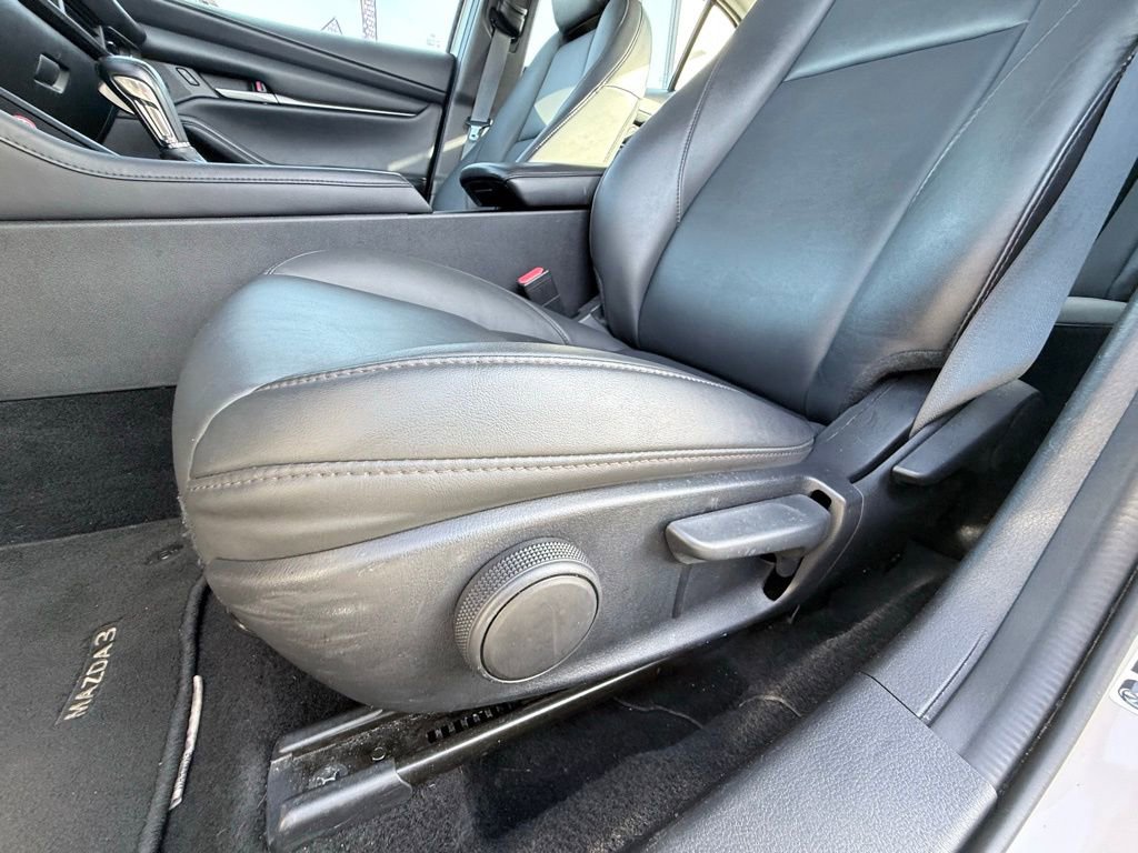 Used 2023 MAZDA MAZDA3 s image 23