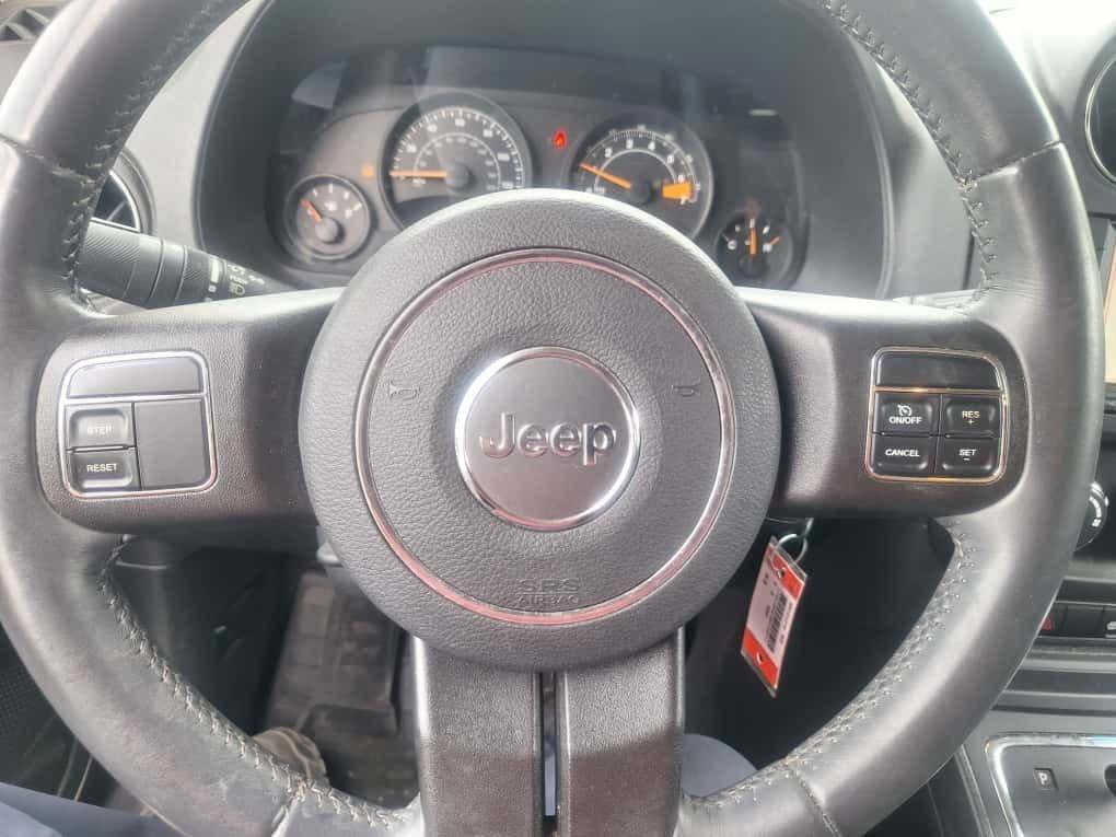Used 2016 Jeep Patriot High Altitude image 6