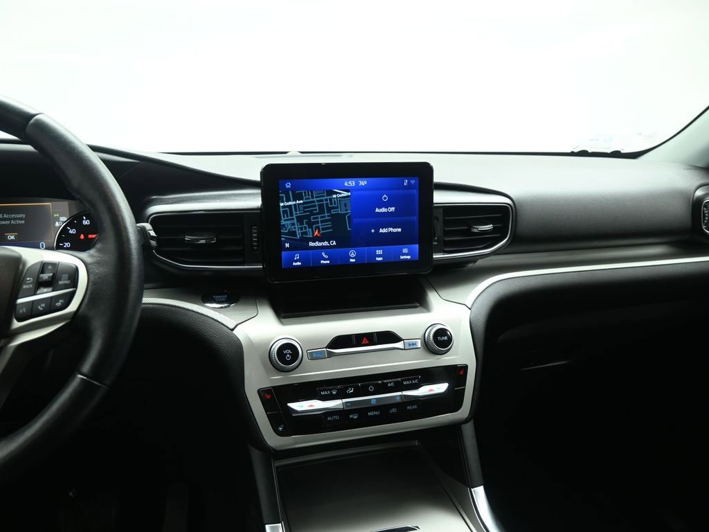 Certified 2022 Ford Explorer XLT w/ Equipment Group 202A image 14