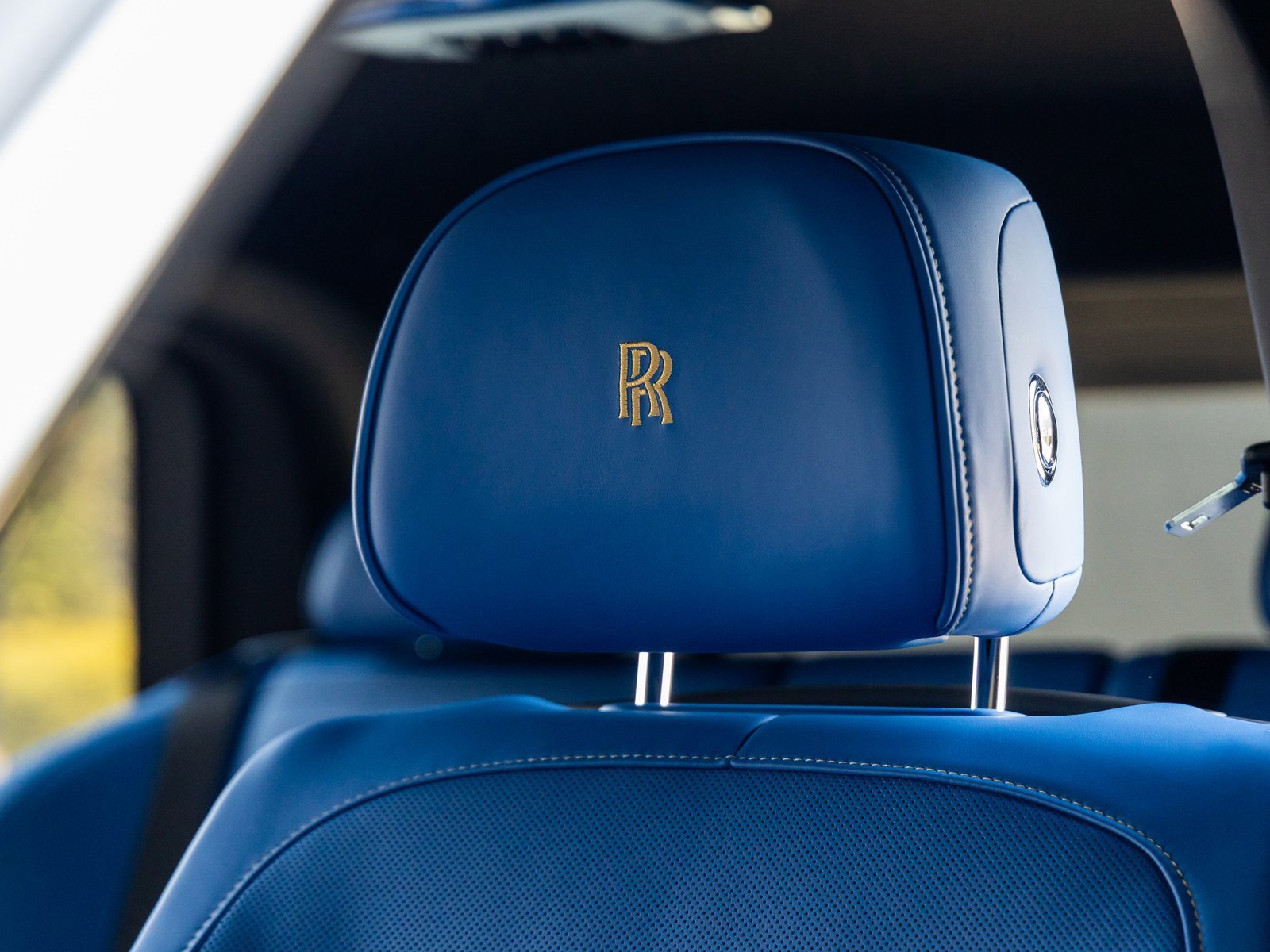 New 2026 Rolls-Royce Cullinan image 29