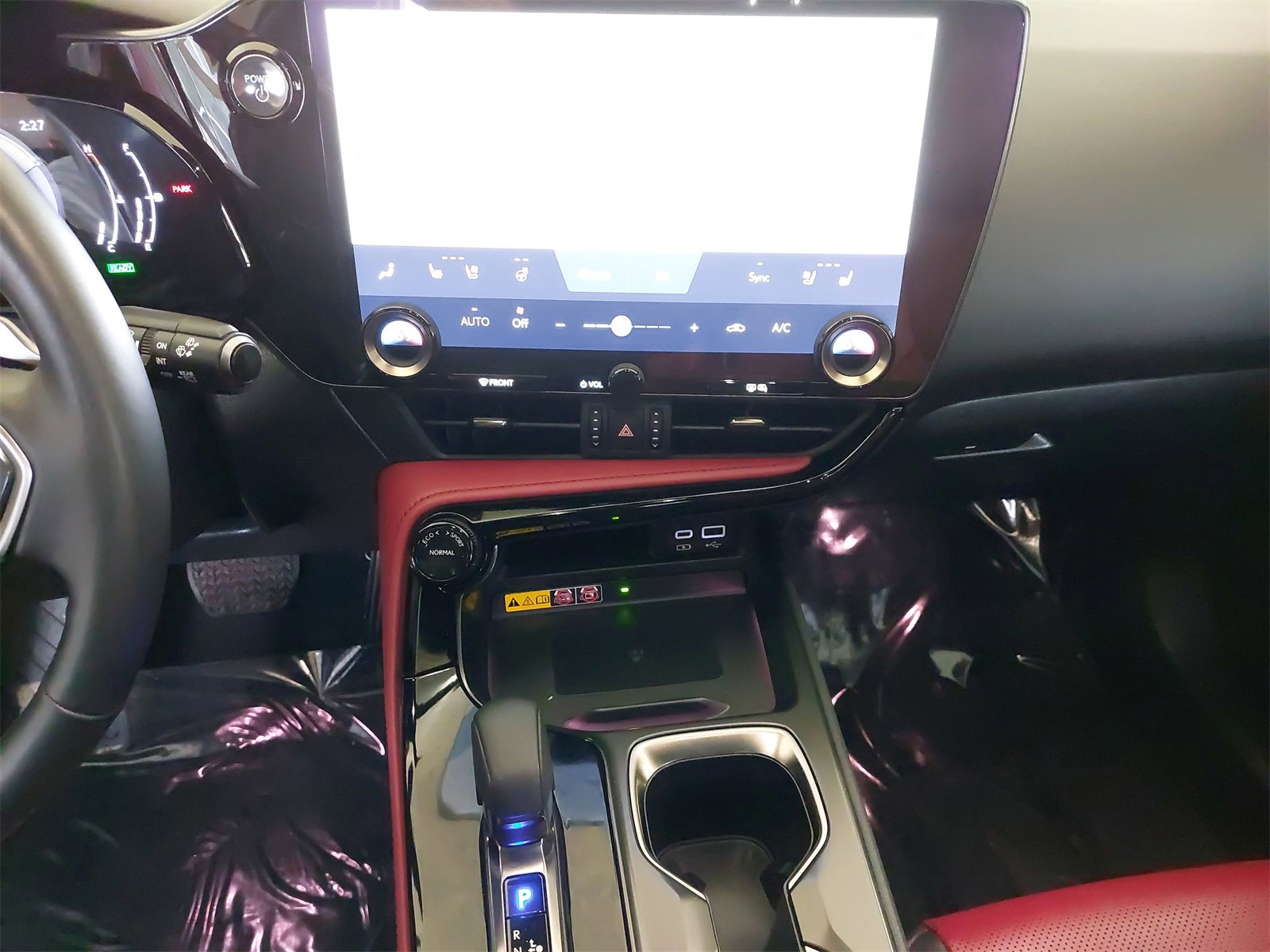 Used 2022 Lexus NX 350h AWD image 23