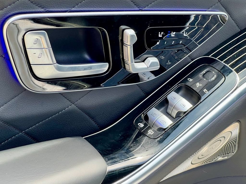 Certified 2022 Mercedes-Benz S 500 4MATIC image 34