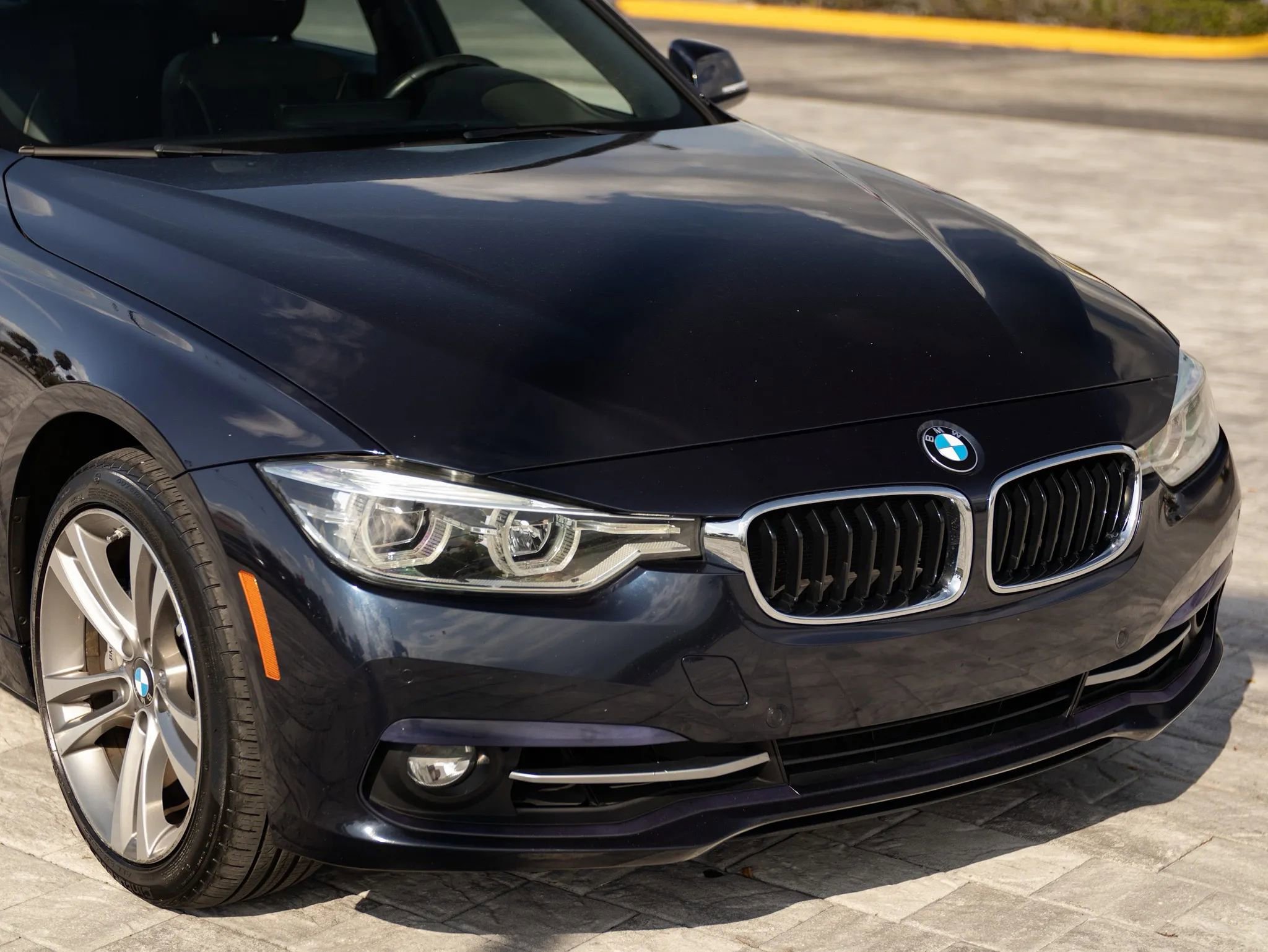 Used 2016 BMW 340i Sedan image 4