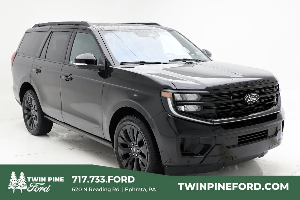Used 2025 Ford Expedition Platinum w/ Stealth Appearance Package