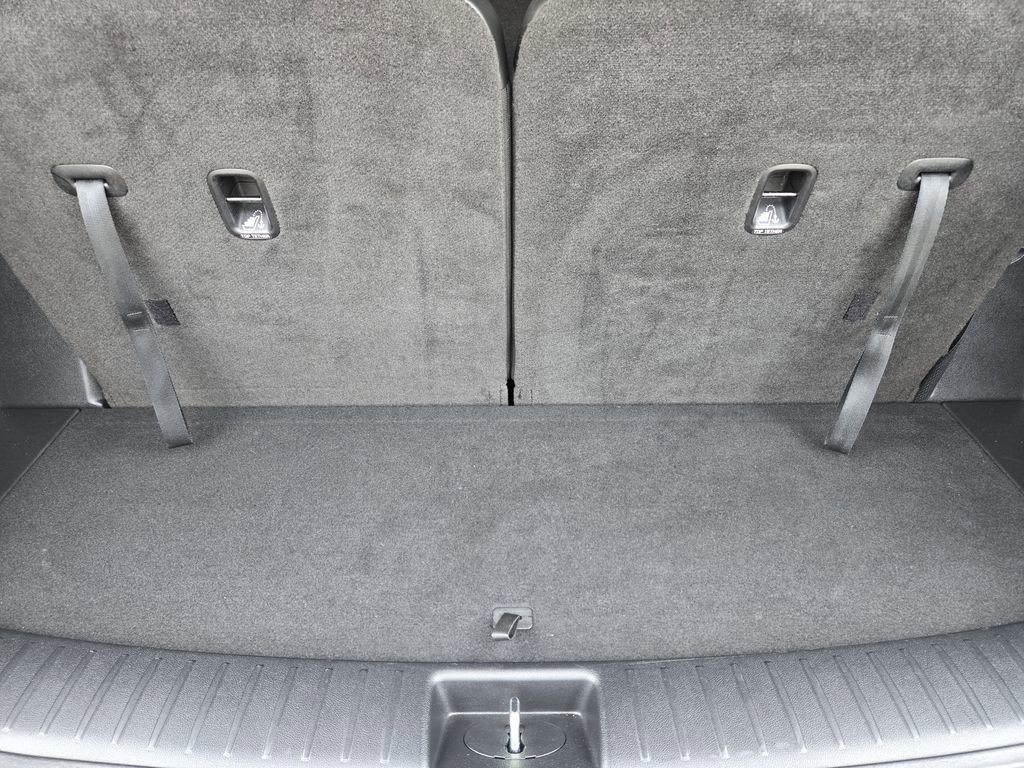 Certified 2025 Kia Sorento S FWD image 31