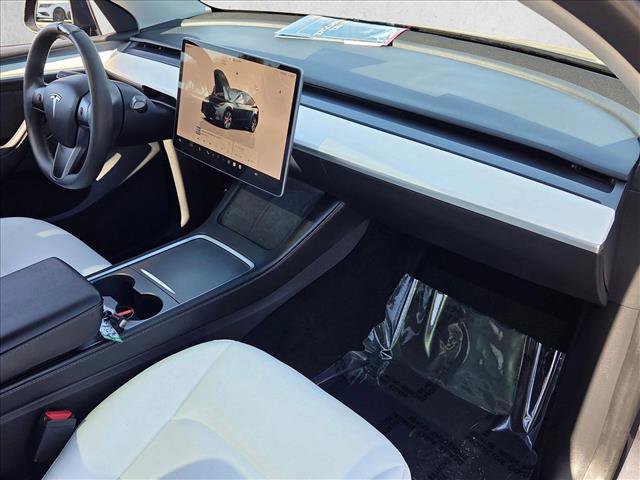 Used 2023 Tesla Model Y Long Range image 21