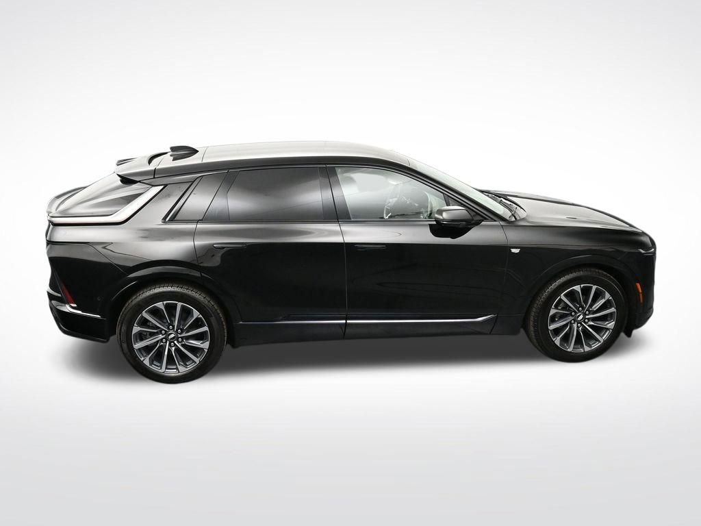 Used 2025 Cadillac Lyriq Sport w/ LPO, Floor Liner Package image 20