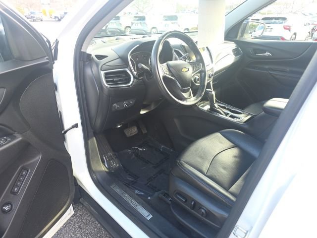 Used 2018 Chevrolet Equinox Premier w/ LPO, Protection Package image 11