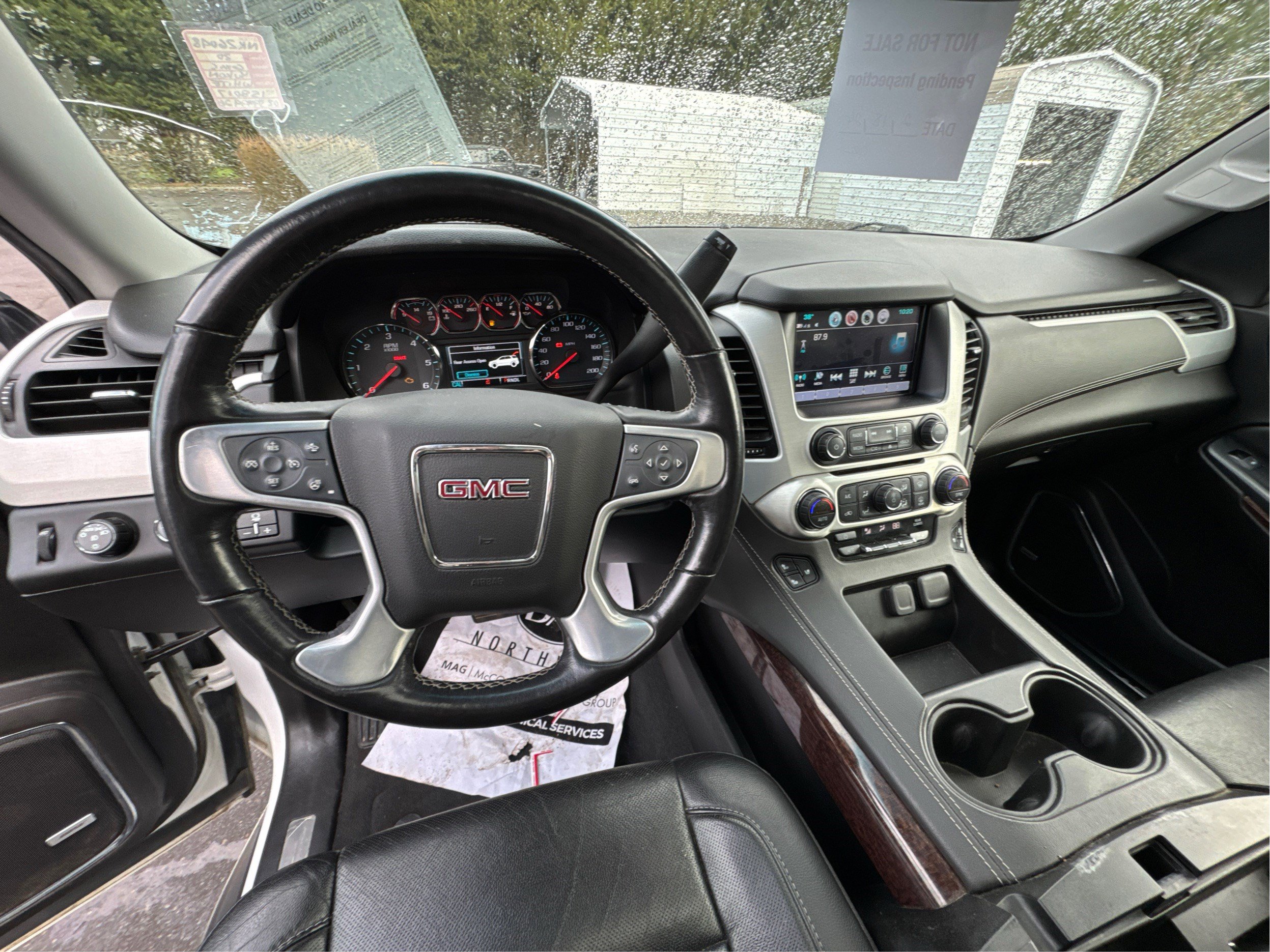 Used 2020 GMC Yukon XL SLT w/ HD Trailering Package image 31