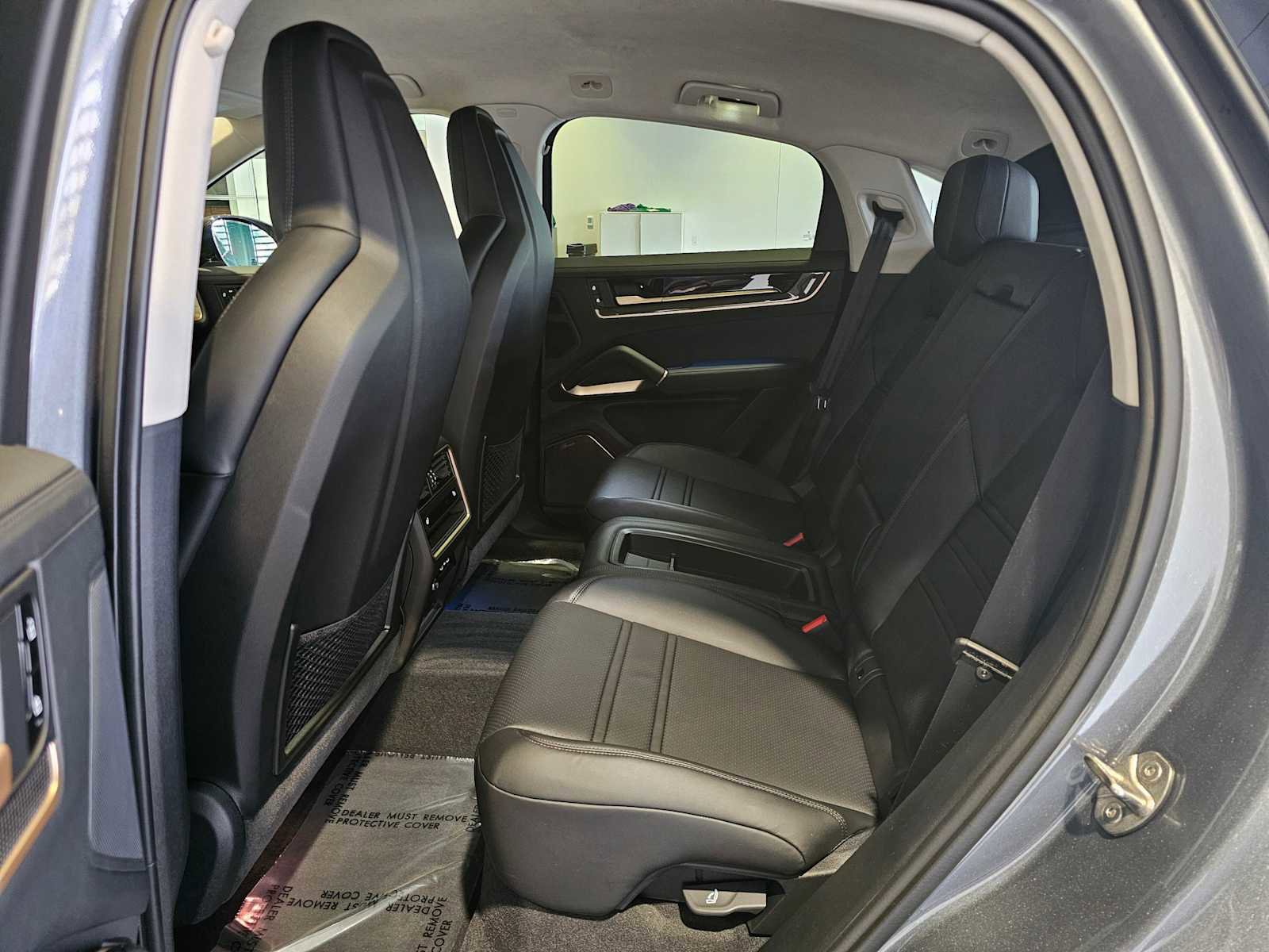 New 2026 Porsche Cayenne Turbo GT image 18