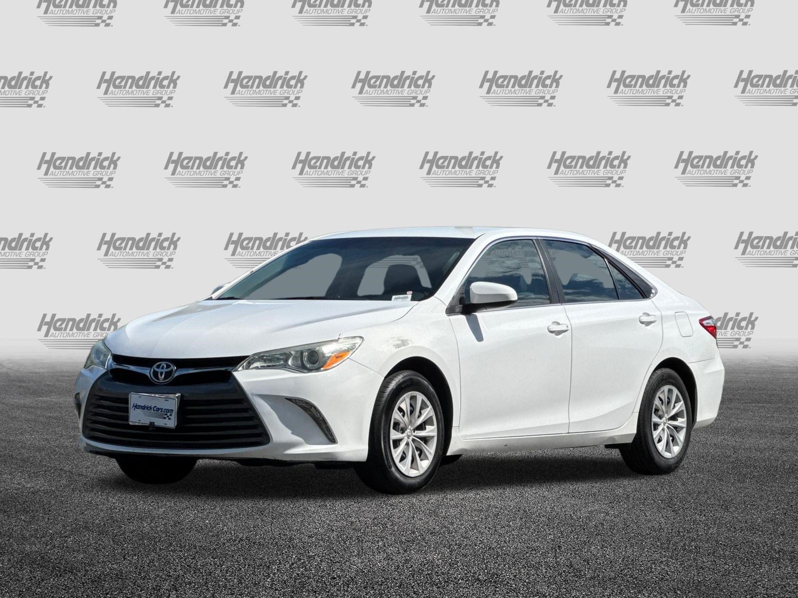 Used 2016 Toyota Camry LE FWD image 9