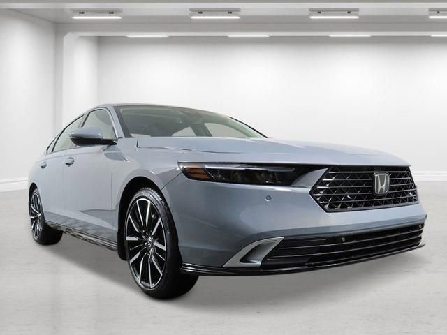 New 2026 Honda Accord Touring image 8