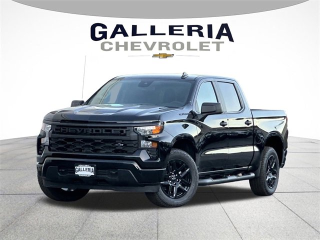 New 2026 Chevrolet Silverado 1500 Custom w/ Turbomax Blackout Package