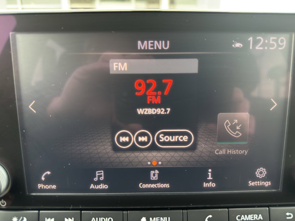 Used 2021 Nissan Rogue SV image 17
