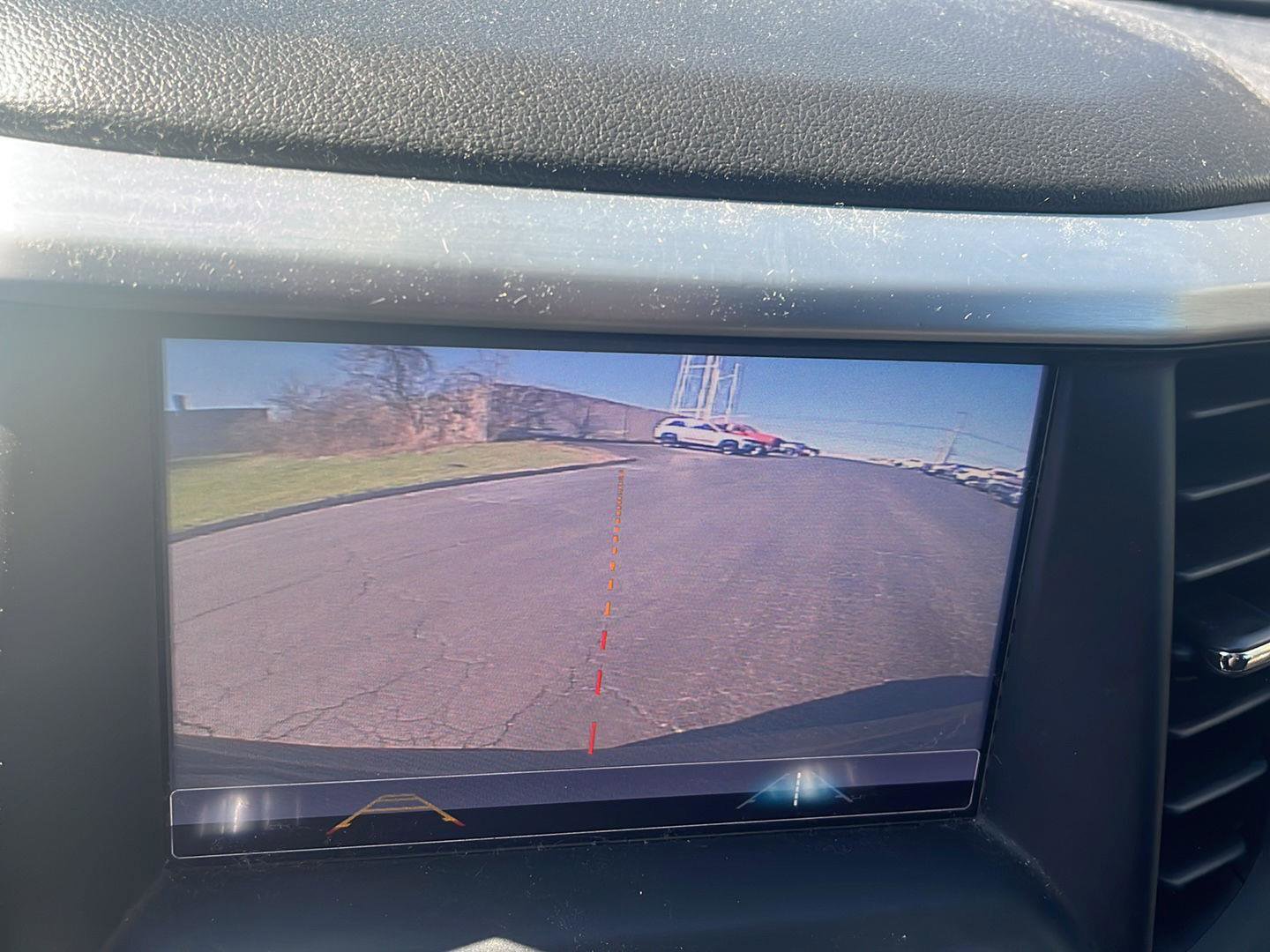 Used 2017 GMC Acadia SLE w/ Driver Alert Package I FWD image 14