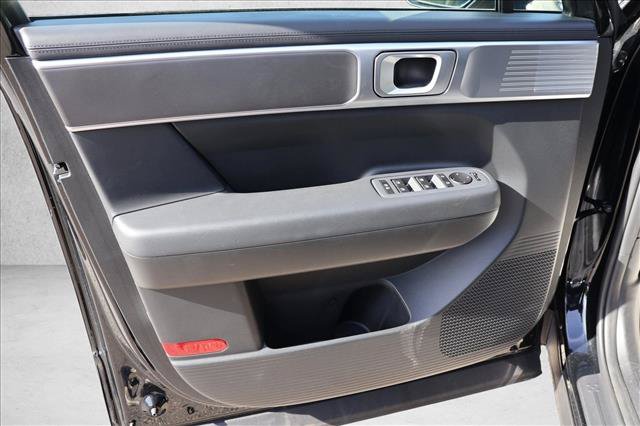 Certified 2026 Hyundai Santa Fe SE AWD/4WD image 12