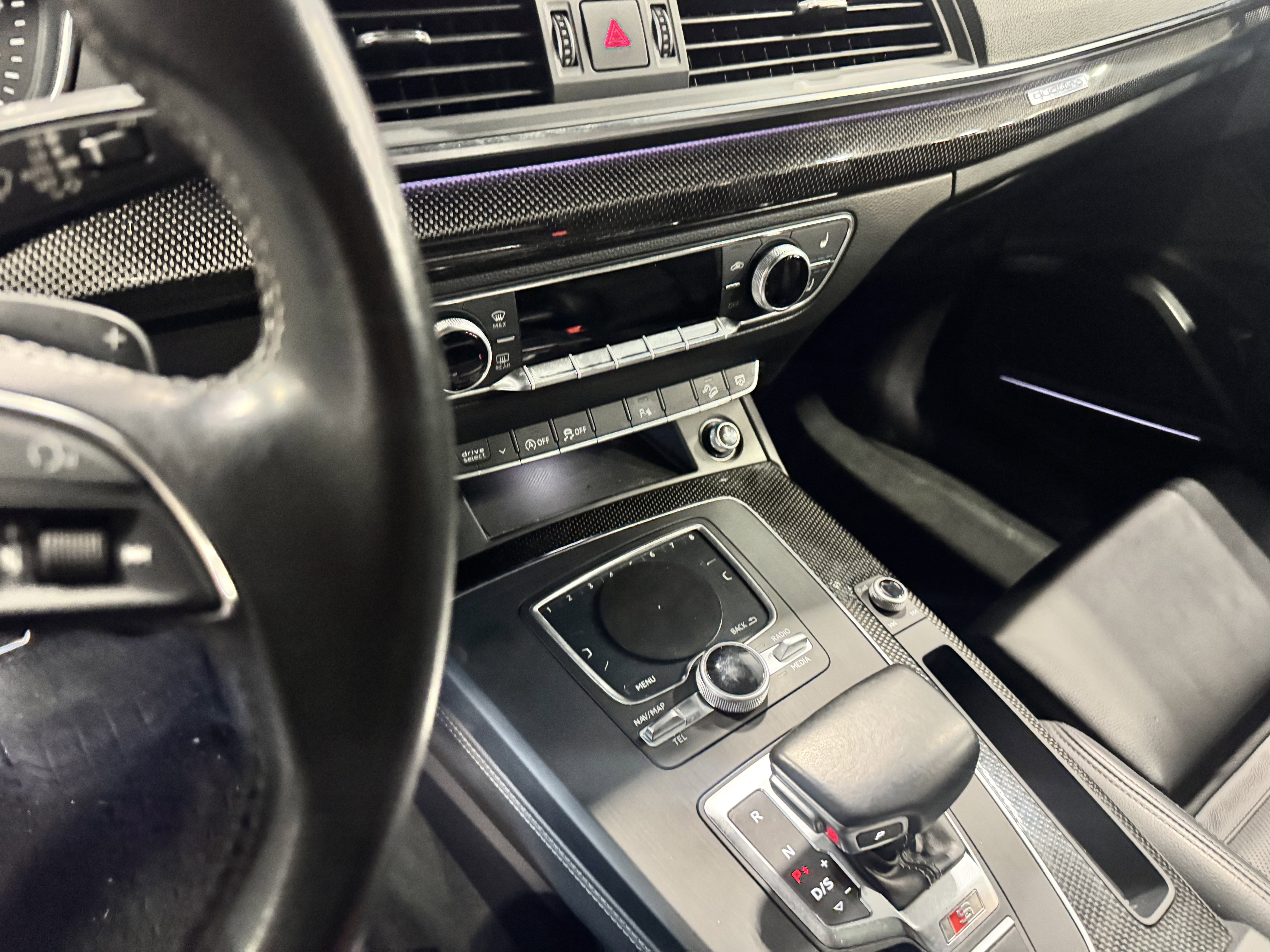 Used 2018 Audi SQ5 Prestige w/ Prestige Package image 30