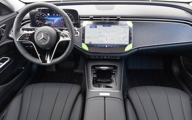 New 2026 Mercedes-Benz E 350 4MATIC Sedan image 22