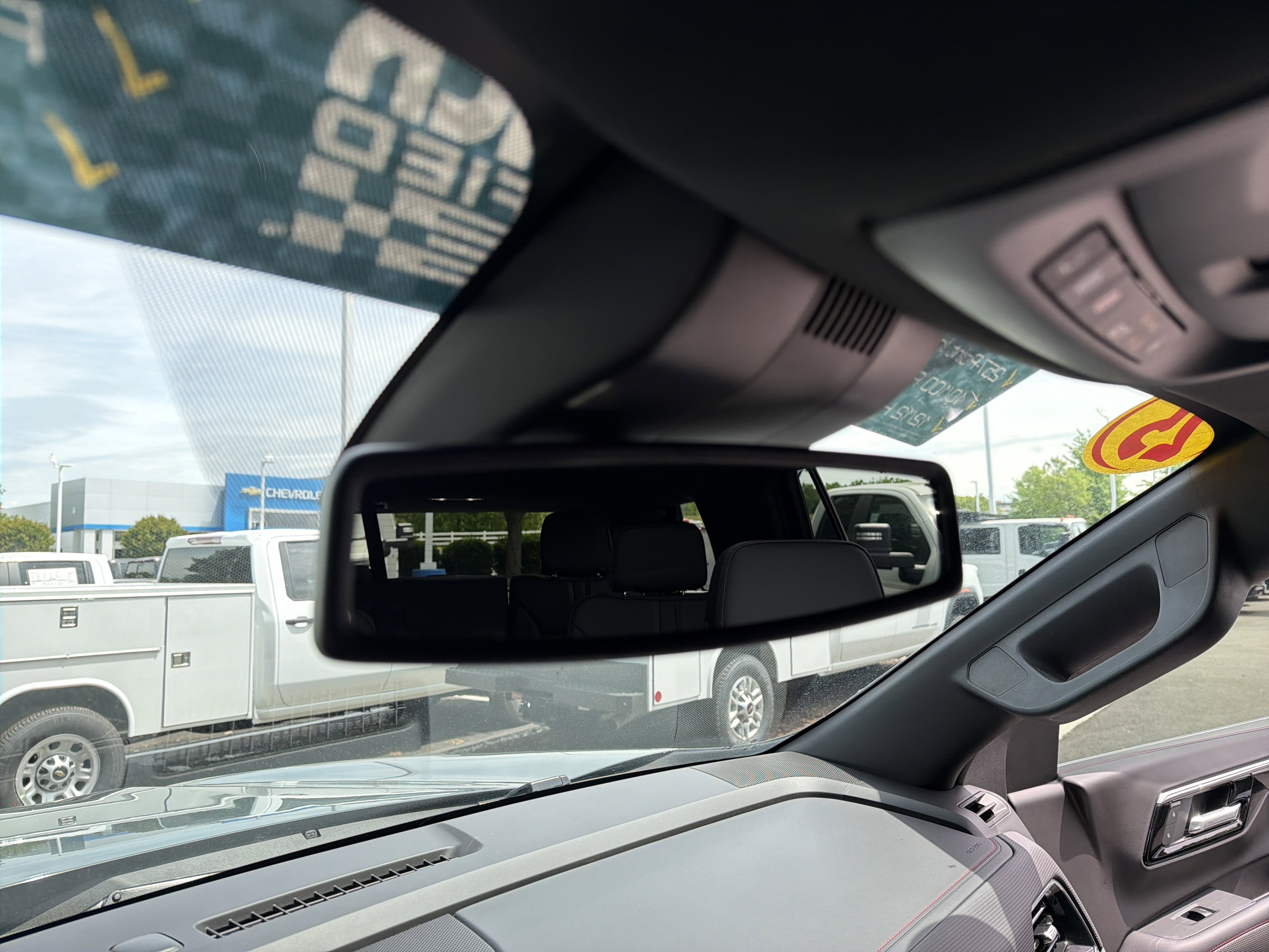 Used 2025 Chevrolet Tahoe RST w/ Comfort Package AWD/4WD image 27