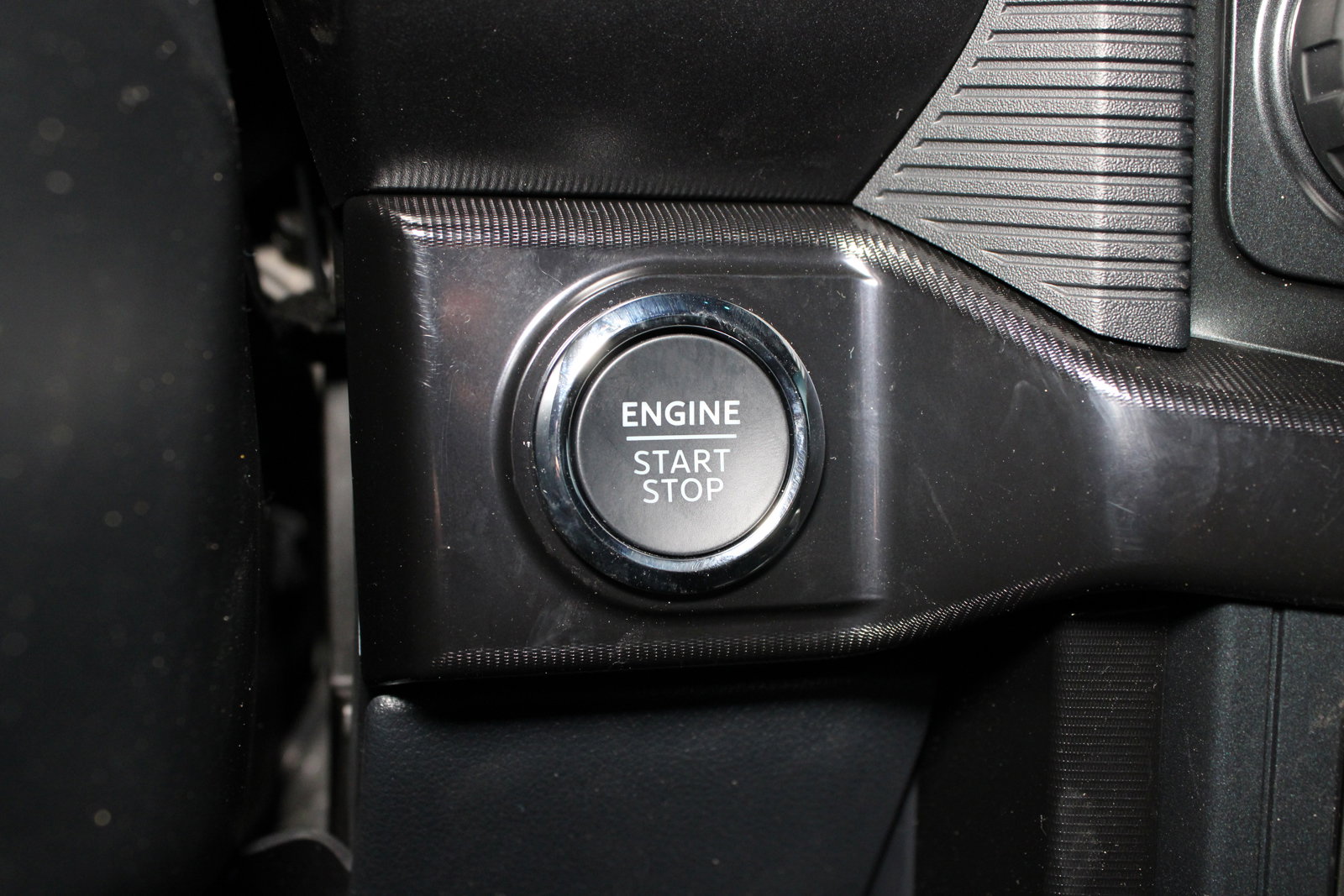 New 2025 Ford F150 Raptor w/ Equipment Group 803A Raptor R image 12