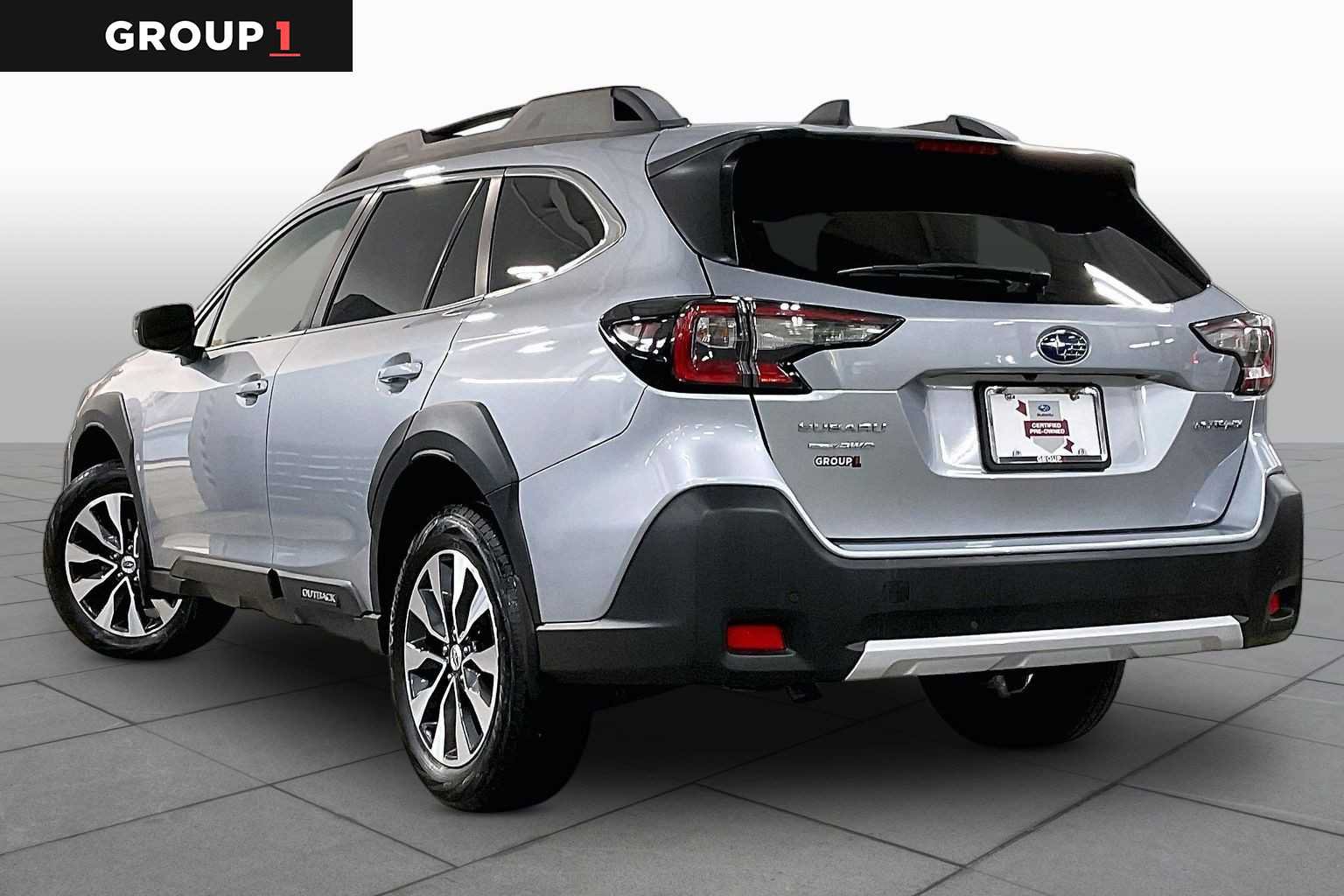 Used 2024 Subaru Outback Limited AWD/4WD image 12