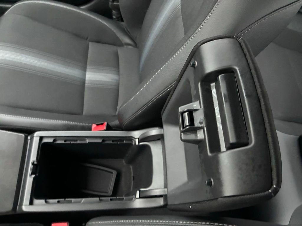 Used 2025 Honda Civic Sport image 32