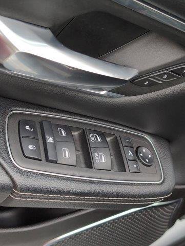 Used 2024 RAM 1500 Laramie image 12