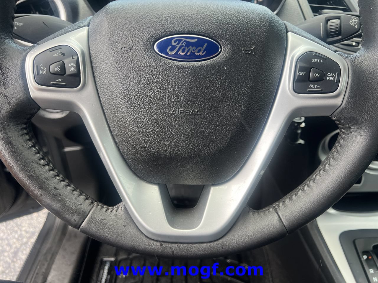 Used 2015 Ford Fiesta SE FWD image 11
