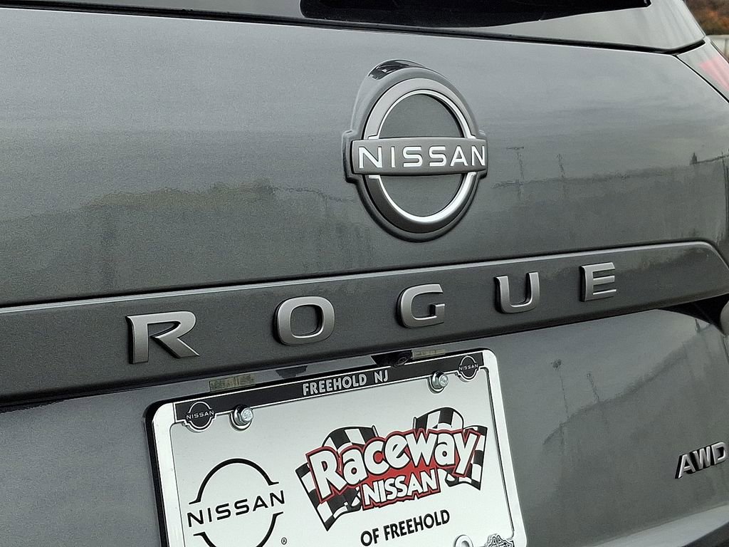New 2026 Nissan Rogue S image 13