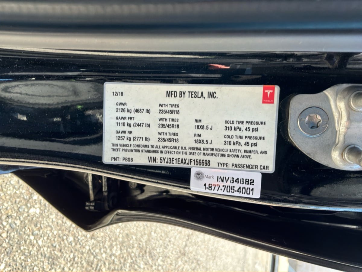 Used 2018 Tesla Model 3 Long Range RWD image 23