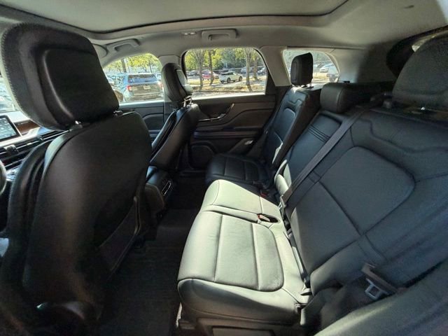 Certified 2022 Lincoln Corsair Reserve w/ Equipment Group 201A image 15