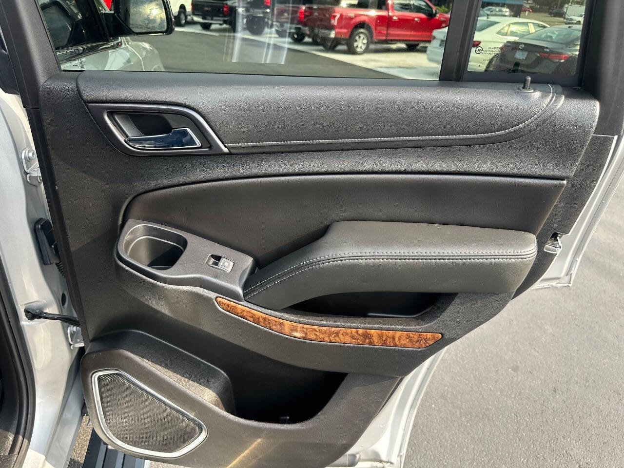 Used 2017 Chevrolet Tahoe Premier image 27