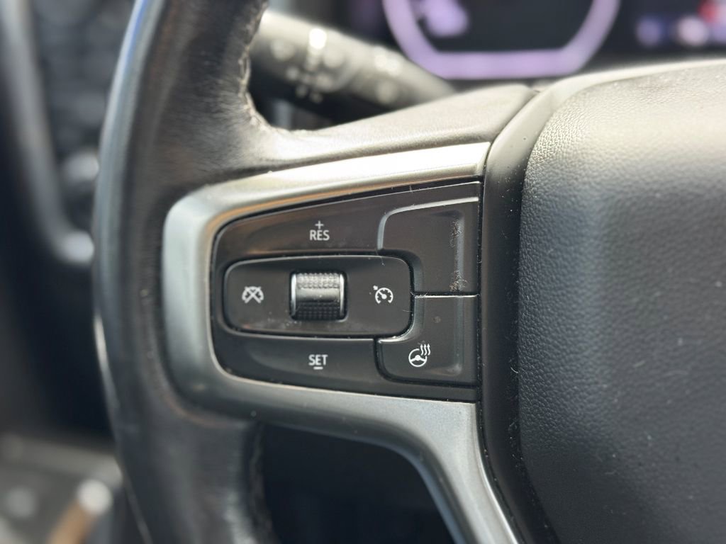 Used 2021 Chevrolet Silverado 1500 LT image 9