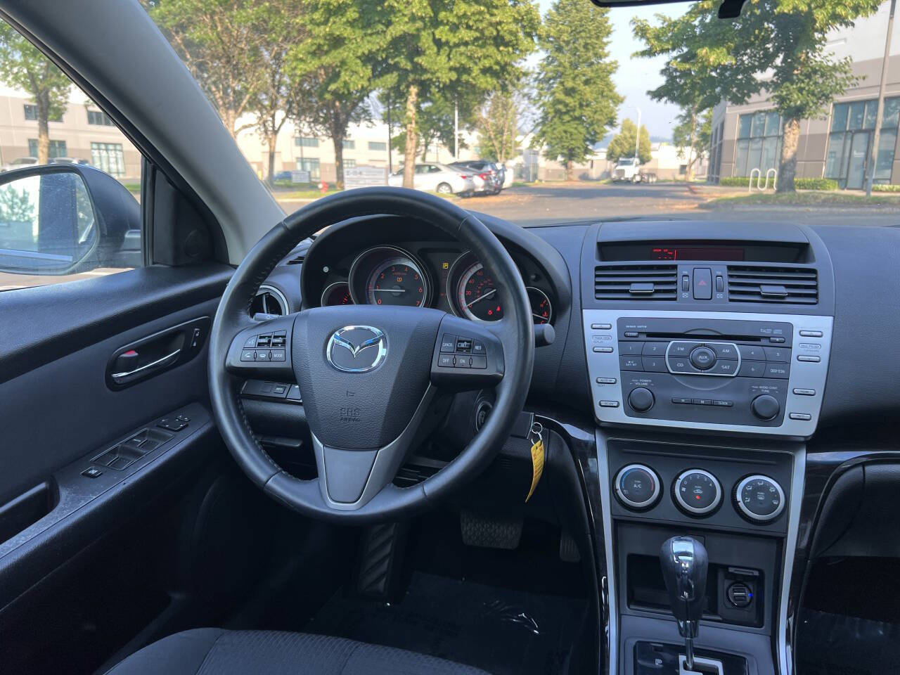 Used 2011 MAZDA MAZDA6 i Touring Plus FWD image 13