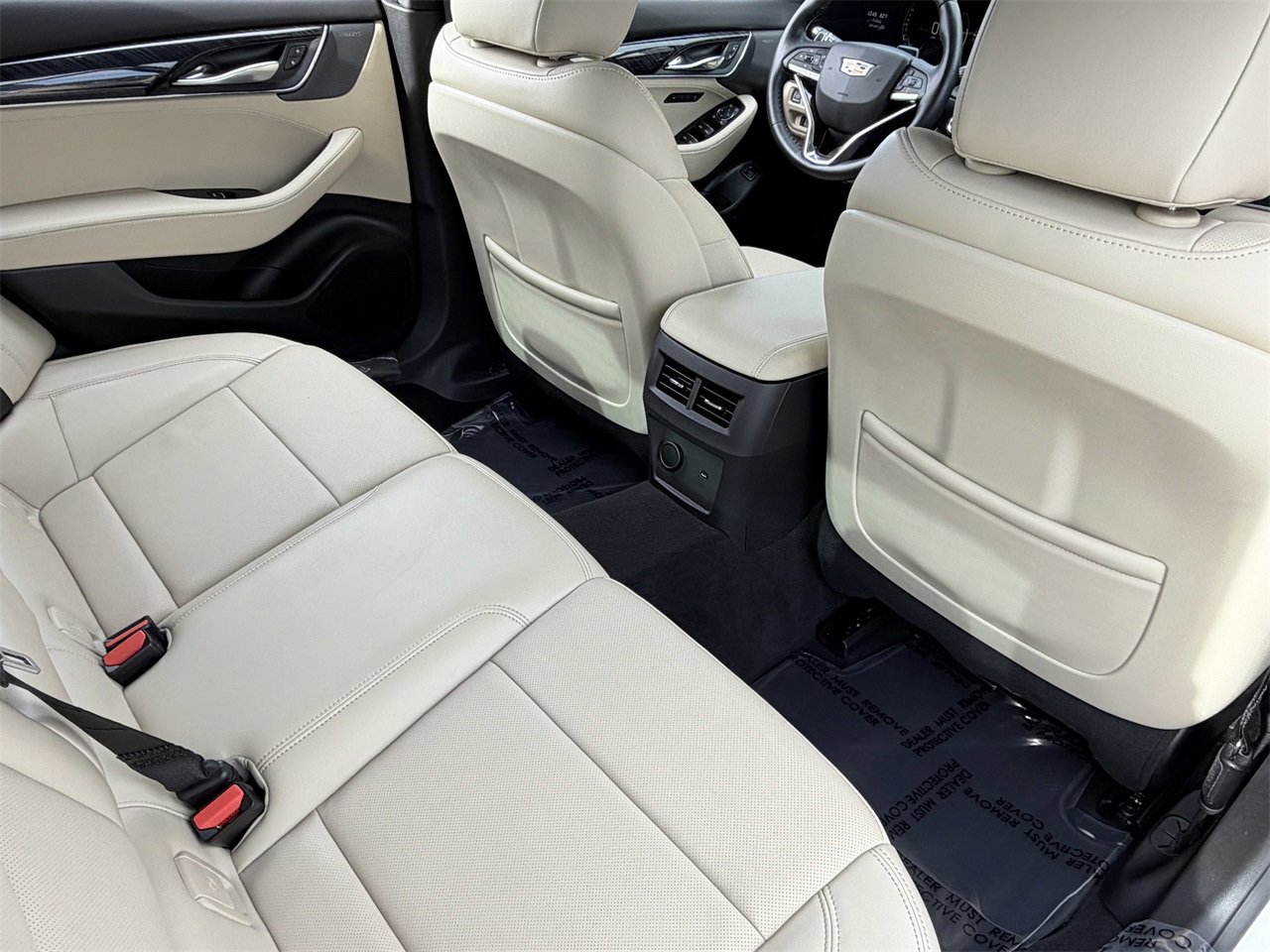 Used 2025 Cadillac CT5 Premium Luxury image 16