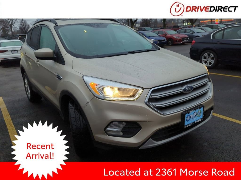 Used 2017 Ford Escape SE w/ SE Leather Comfort Package video 1