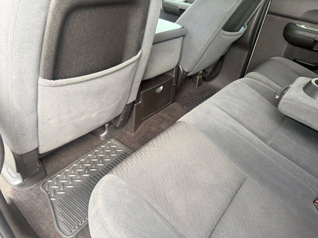 Used 2009 Chevrolet Silverado 1500 LT w/ All Star Package RWD image 19