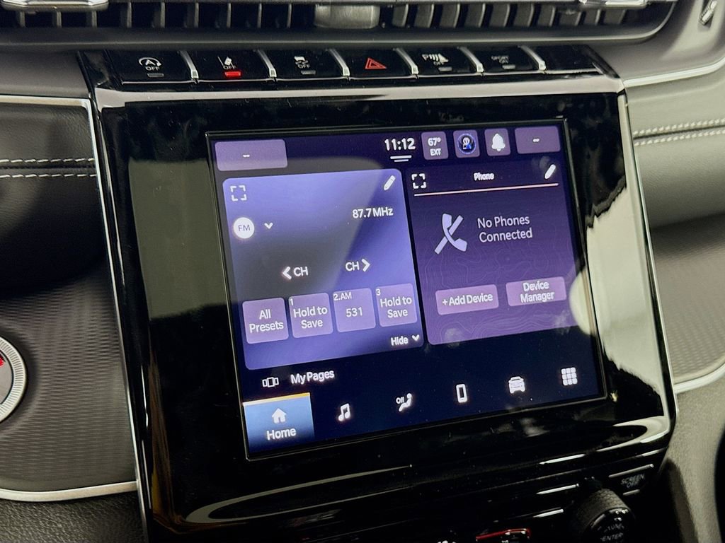 New 2025 Jeep Grand Cherokee L Laredo image 37