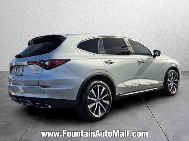 Used 2026 Acura MDX w/ Technology Package FWD image 4
